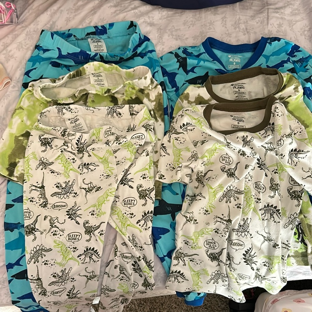 6piece Animal print pajamas